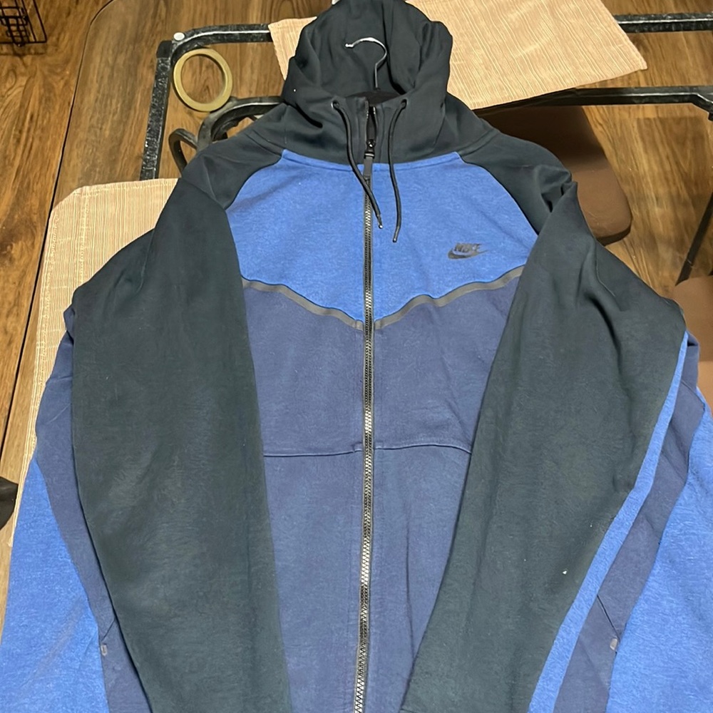 Nike hoodie